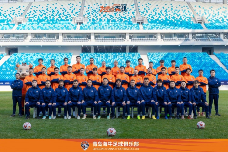  青島海牛一線隊名單：老將鄭龍、薩里奇坐鎮(zhèn)，金洋洋等新援在列