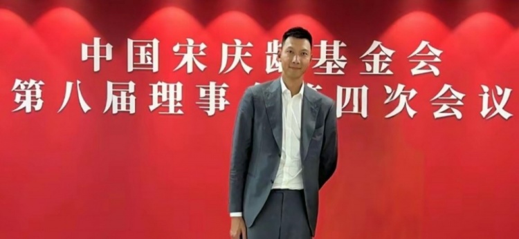  時隔5個月首次公開露面！大河報：易建聯(lián)關(guān)聯(lián)公司成被執(zhí)行人