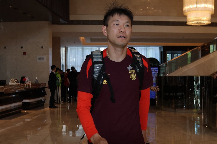  媒體人：如果李源一沒傷沒病，他落選名單在邏輯上講不出合理性