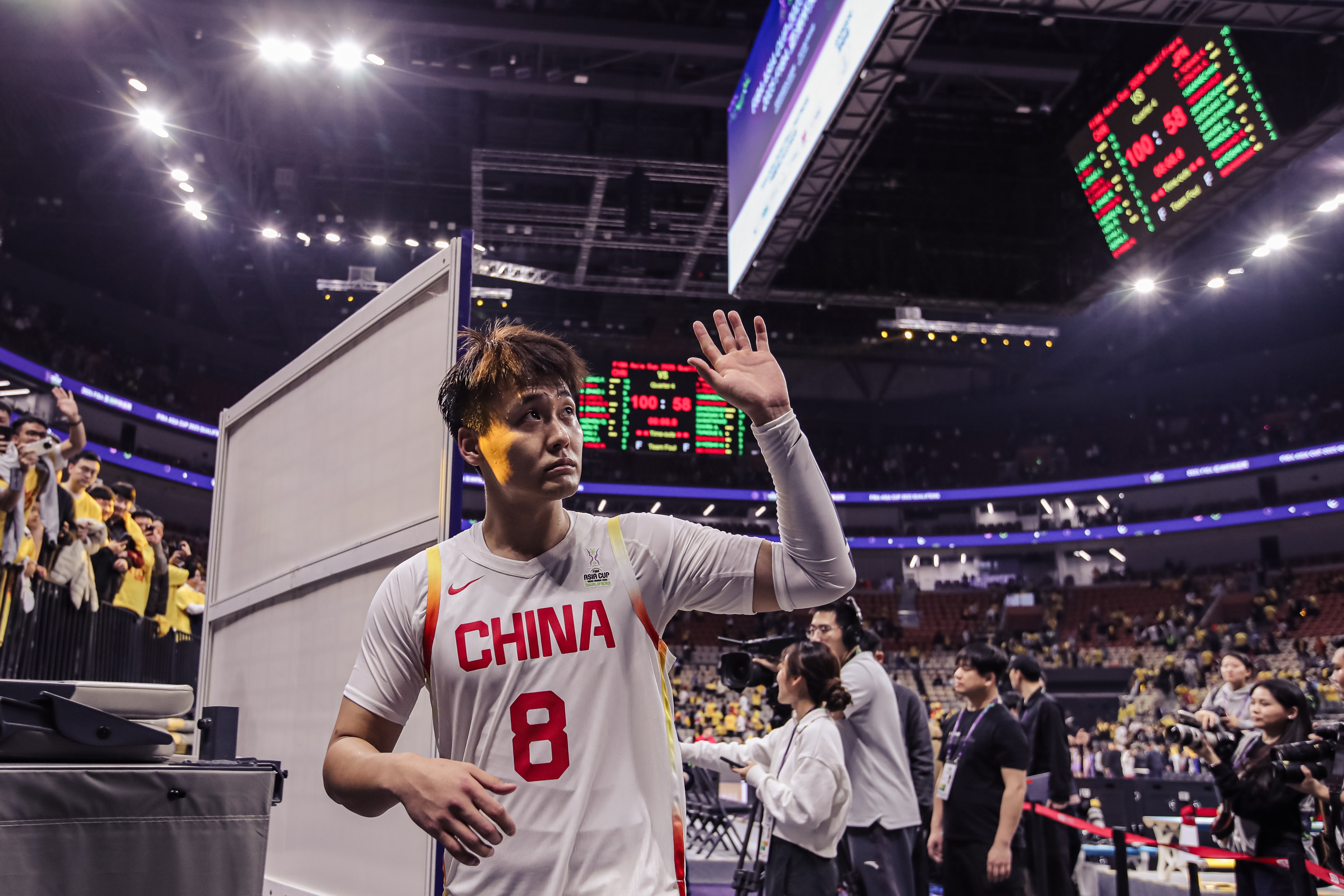  奠定基調(diào)！趙睿三分4中3攻下15+5+5 次節(jié)連得10分帶隊(duì)拉開(kāi)分差